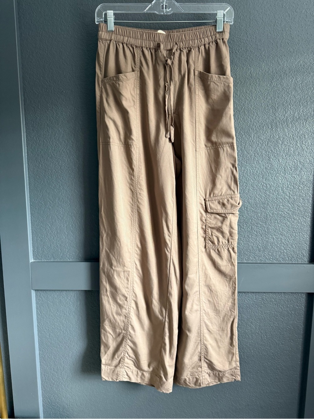 MADEWELL • Pull on wide leg cargo pants soft drape - XS brown